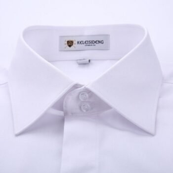 Chemise au design classique